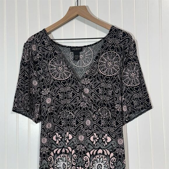 Lane Bryant 18/20W Boho Medallion Print Empire Waist Top Plus Size Stretch VNeck - Picture 2 of 9
